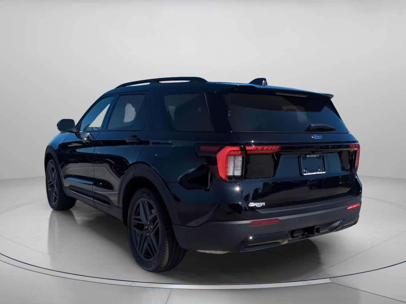 2026 Agate Black Metallic Ford Explorer ST-Line RWD SUV