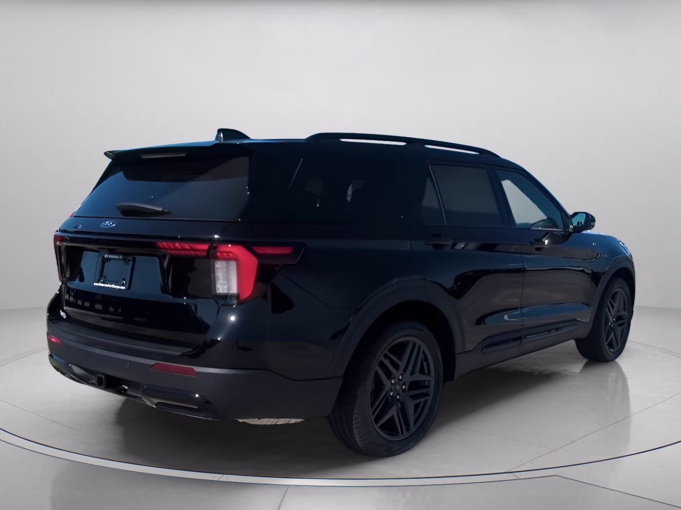 2026 Agate Black Metallic Ford Explorer ST-Line RWD SUV