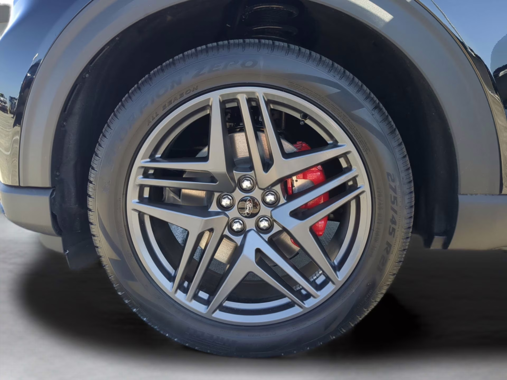 2026 Agate Black Metallic Ford Explorer ST-Line RWD SUV