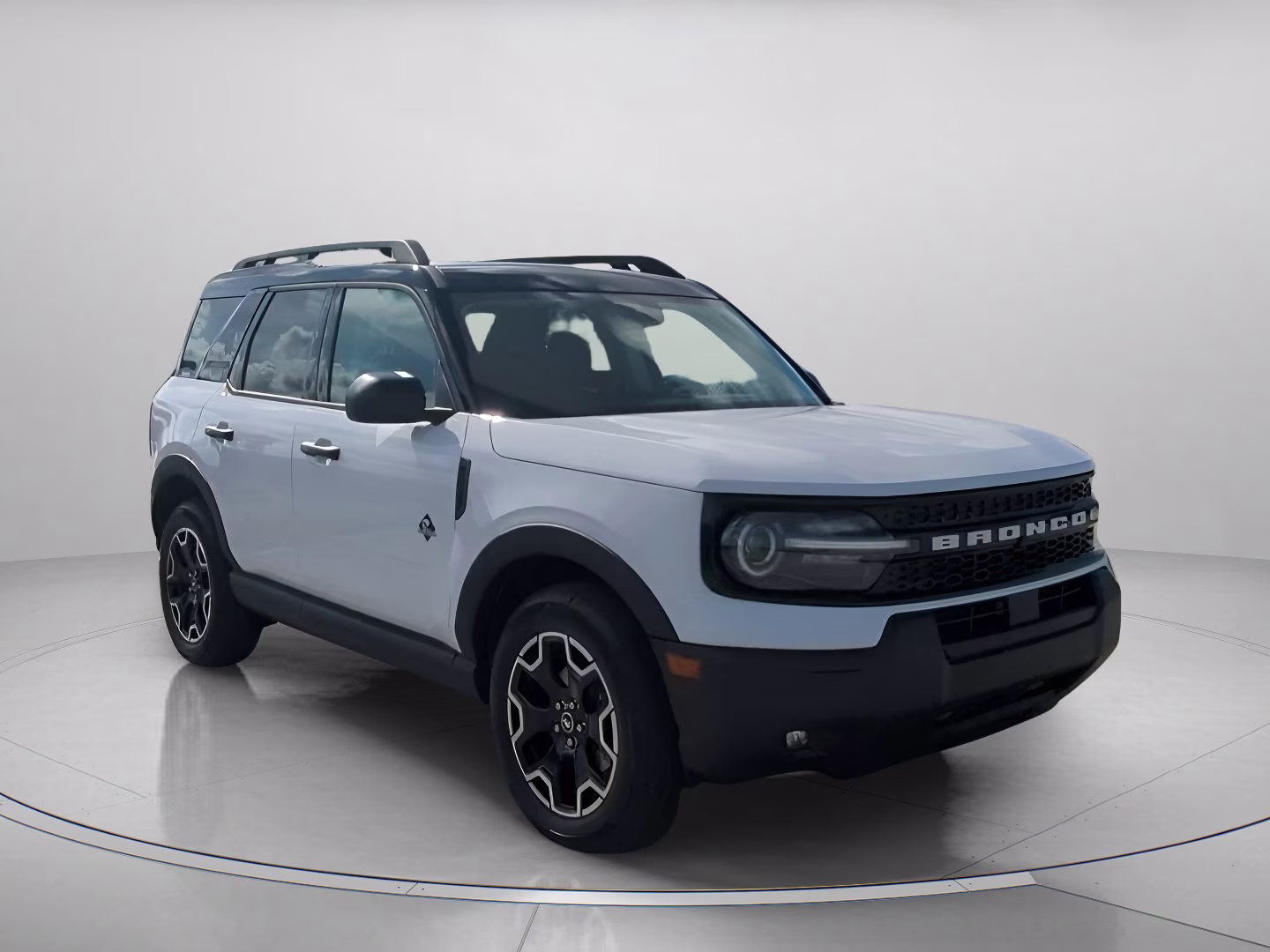 2026 Oxford White Ford Bronco Sport Outer Banks 4X4 SUV
