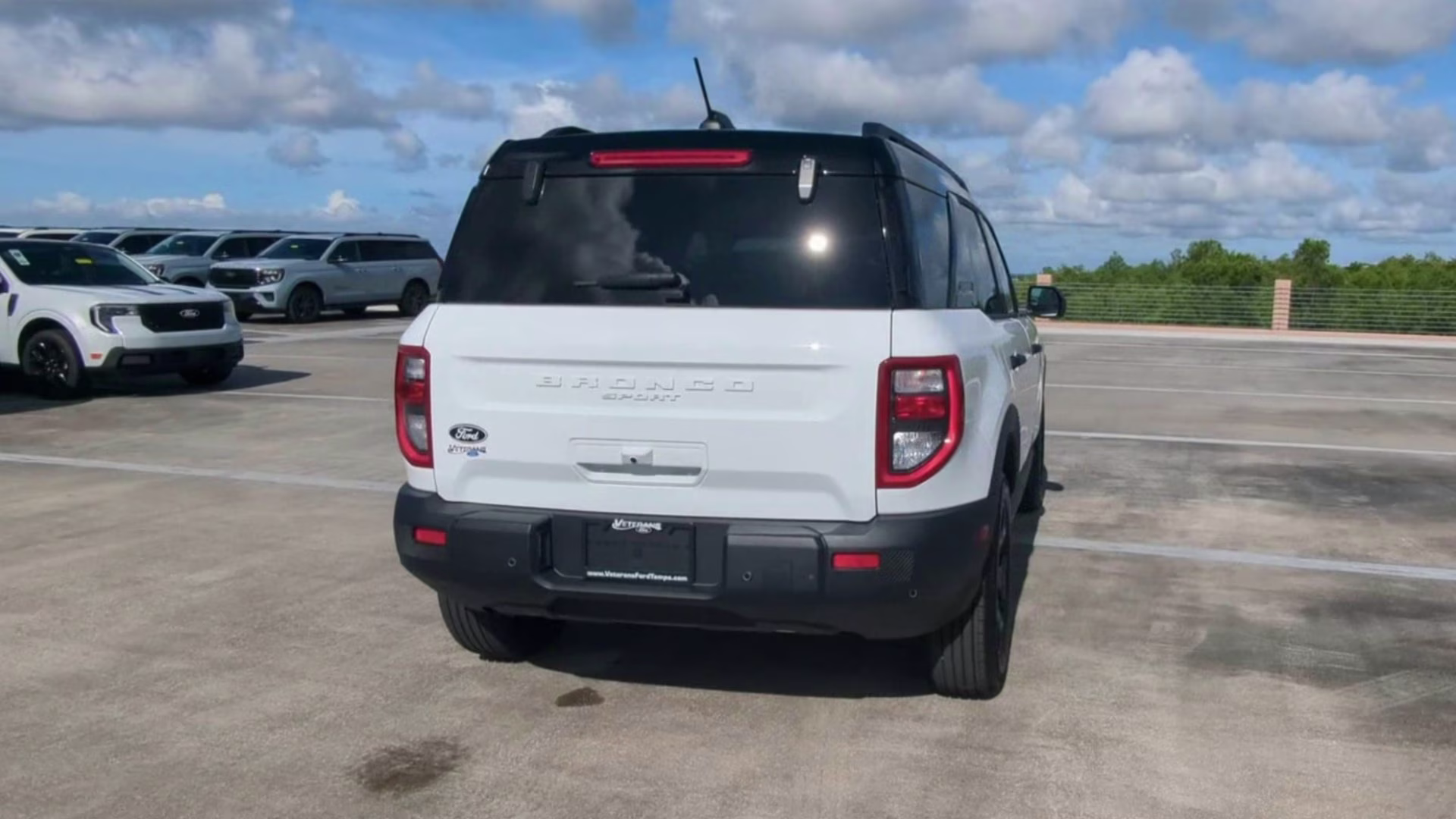 2026 Oxford White Ford Bronco Sport Outer Banks 4X4 SUV