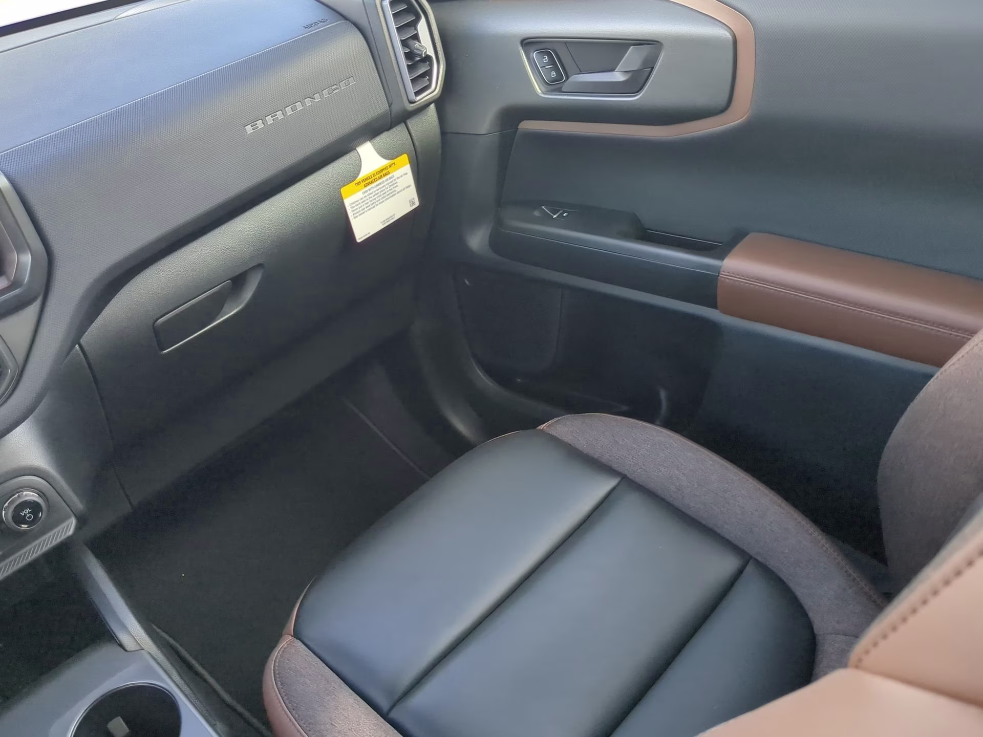 2026 Oxford White Ford Bronco Sport Outer Banks 4X4 SUV