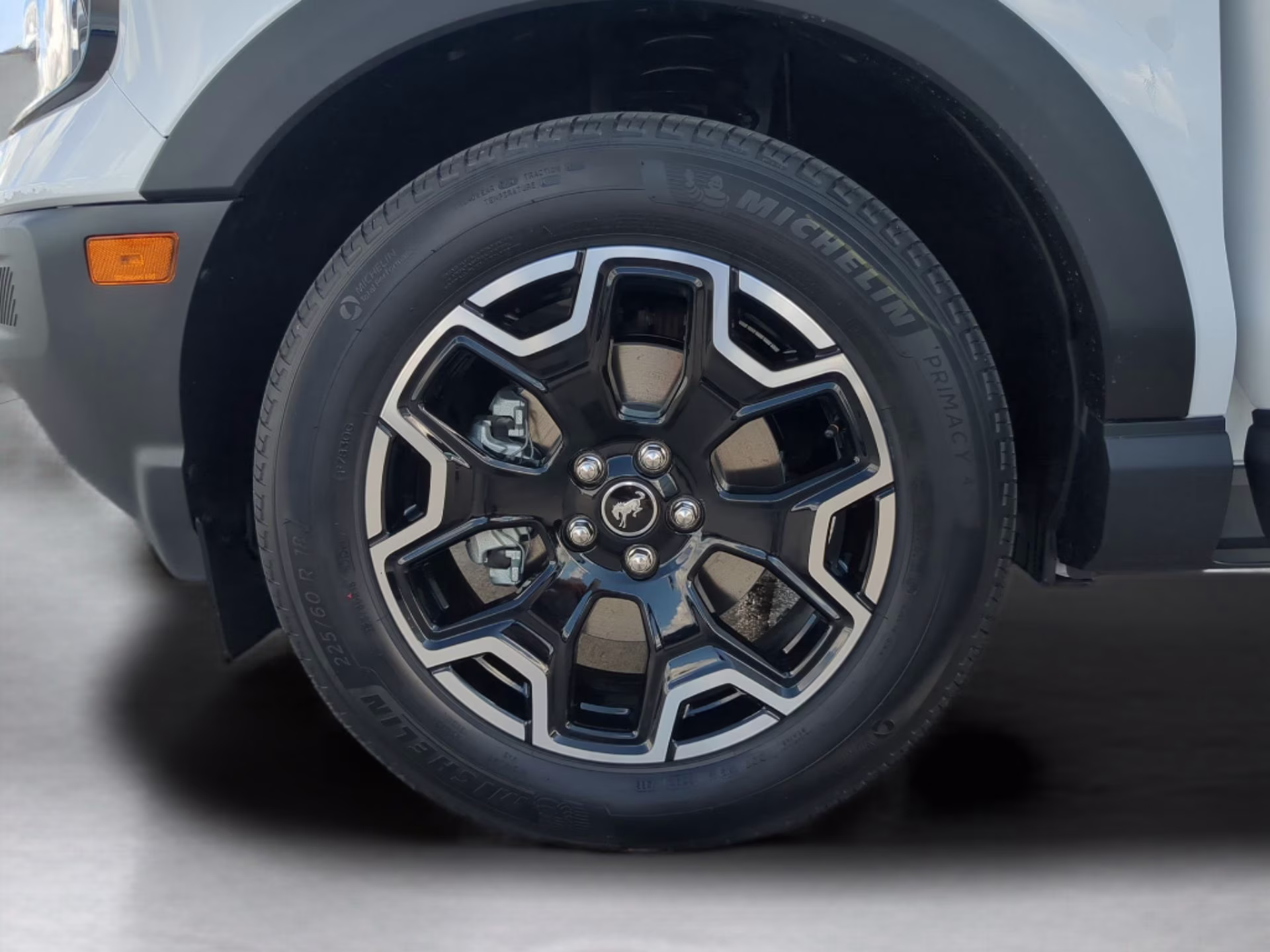 2026 Oxford White Ford Bronco Sport Outer Banks 4X4 SUV
