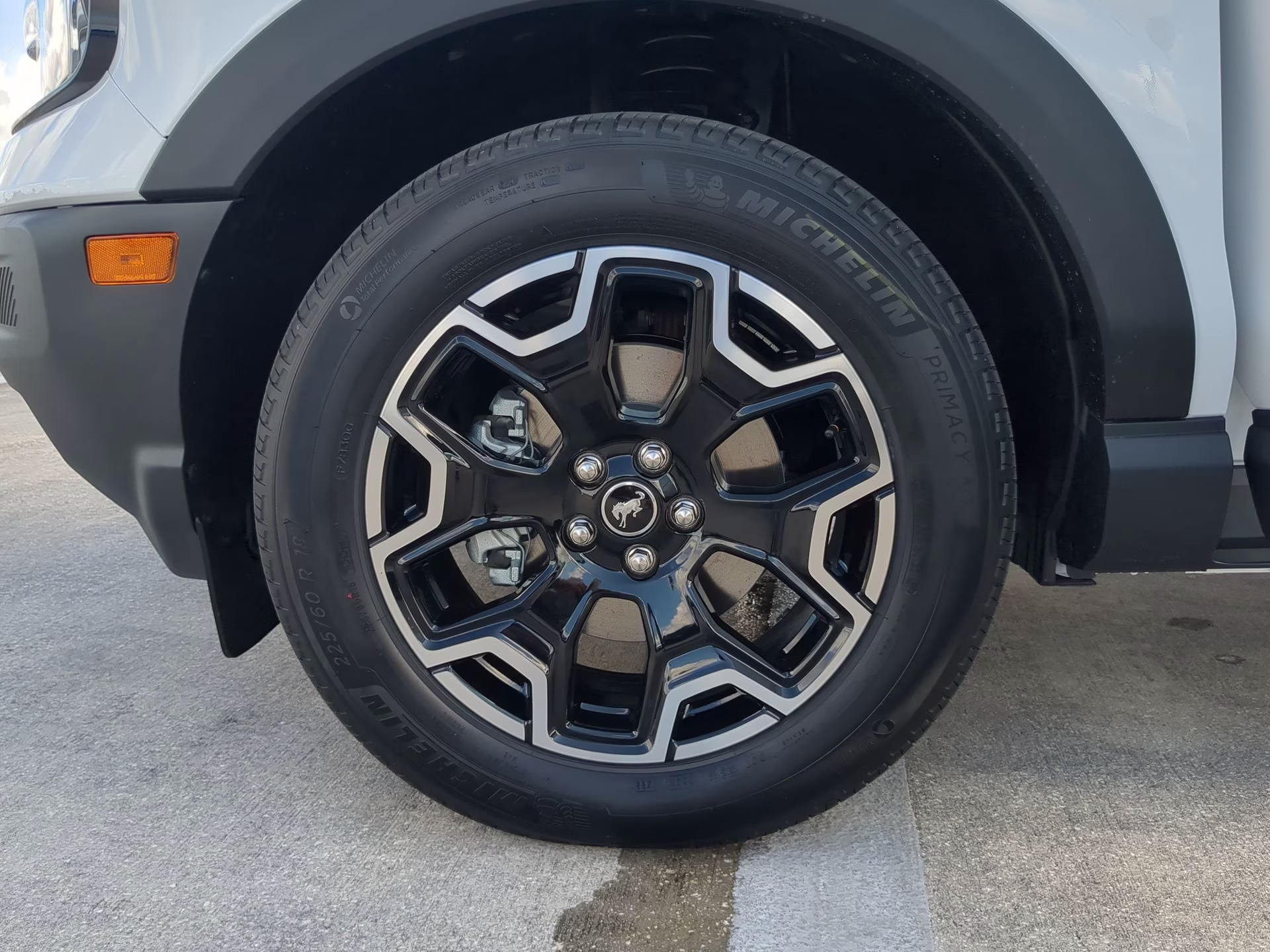 2026 Oxford White Ford Bronco Sport Outer Banks 4X4 SUV