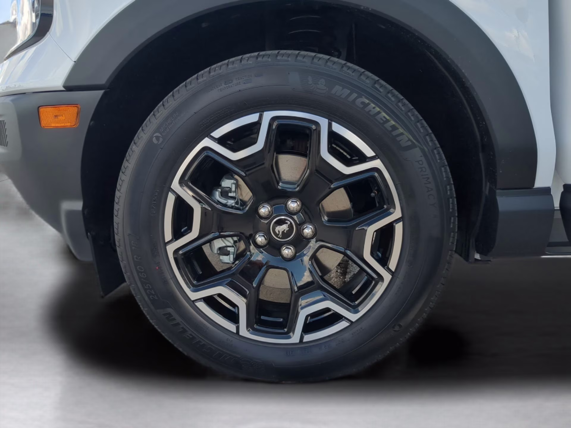 2026 Oxford White Ford Bronco Sport Outer Banks 4X4 SUV