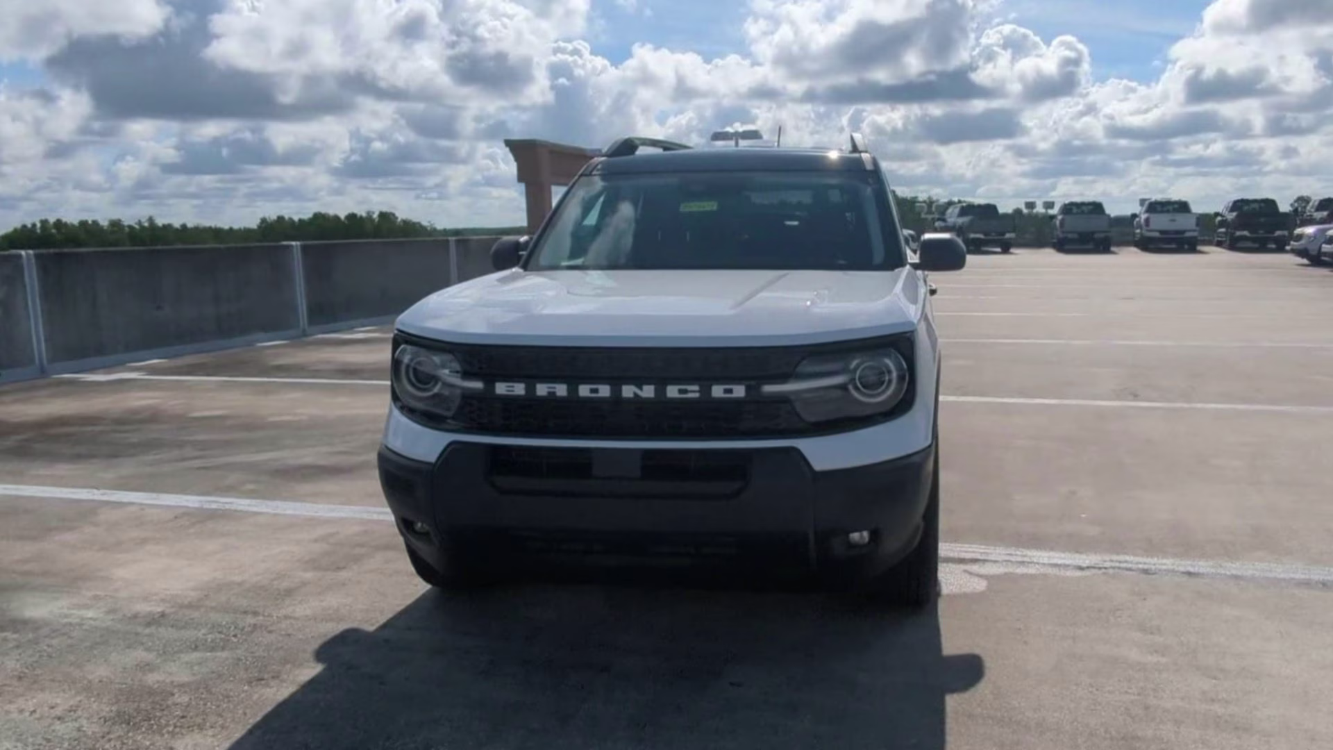 2026 Oxford White Ford Bronco Sport Outer Banks 4X4 SUV