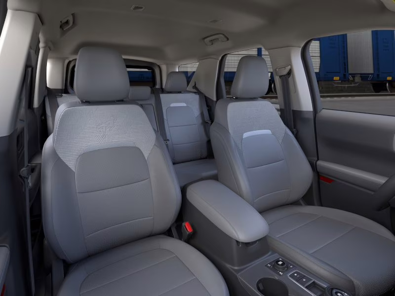 2026 Oxford White Ford Bronco Sport Badlands 4X4 SUV