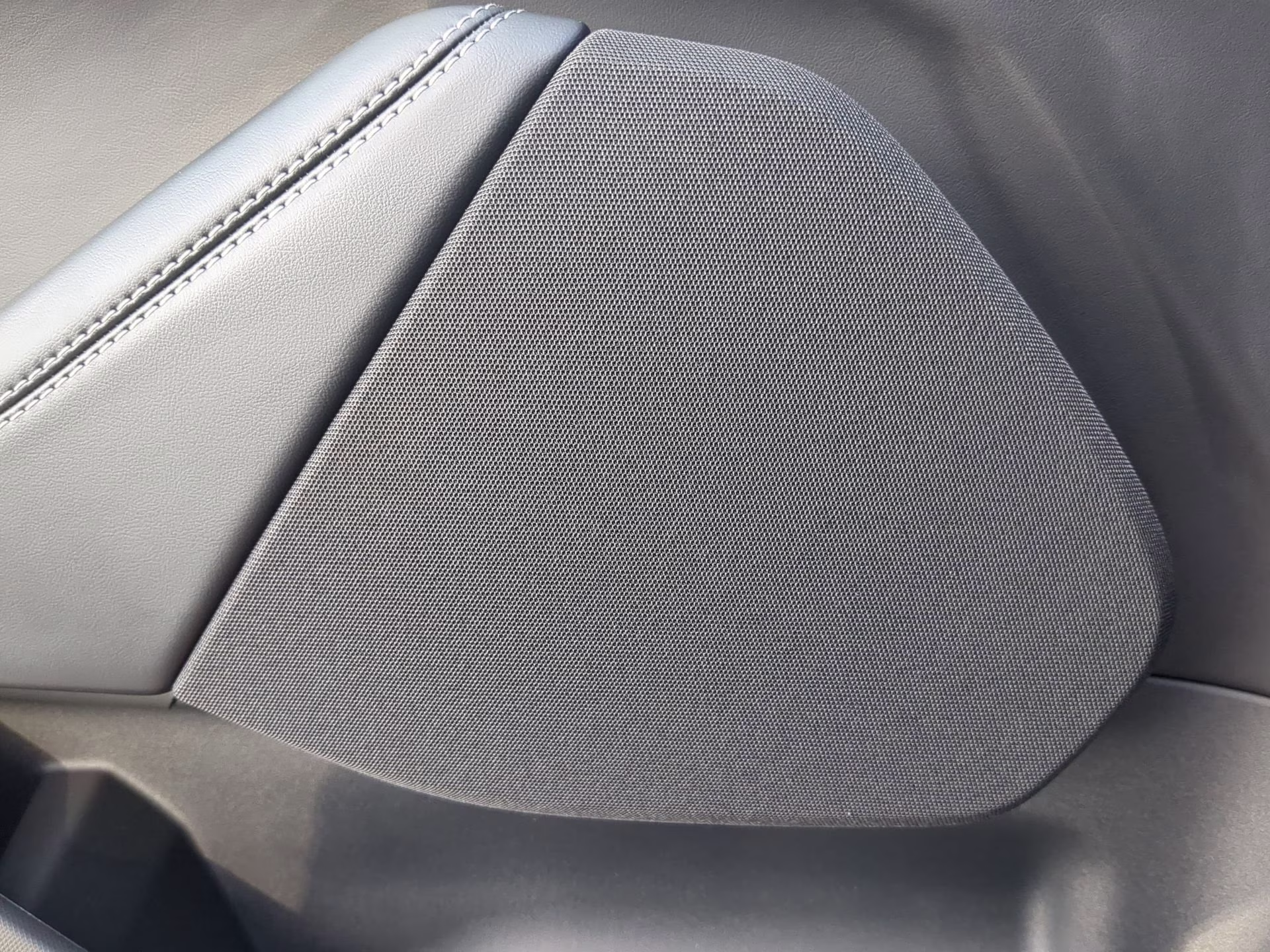 2026 Glacier Gray Metallic Tricoat Ford Mustang Mach-E Select RWD SUV