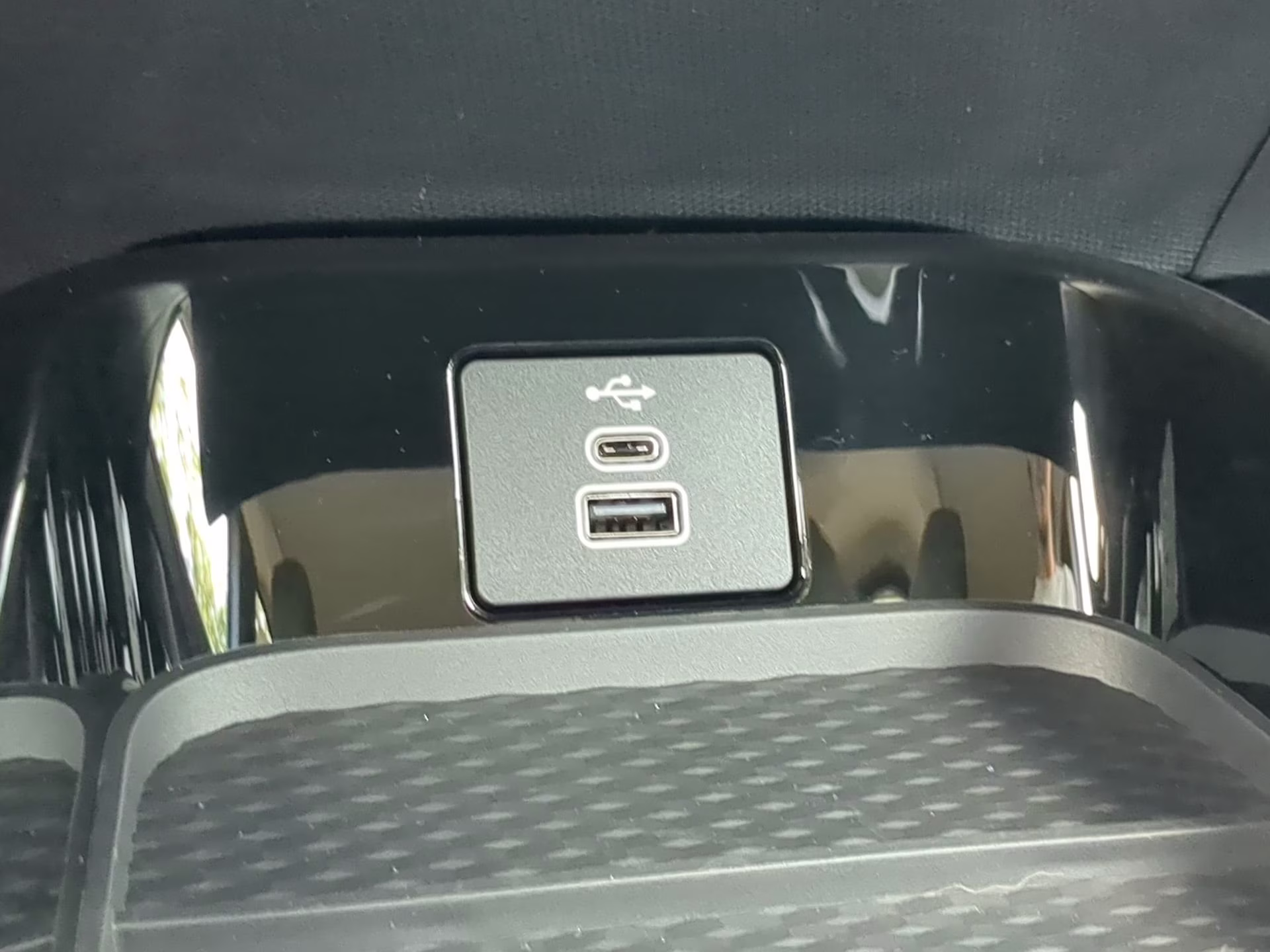2026 Glacier Gray Metallic Tricoat Ford Mustang Mach-E Select RWD SUV