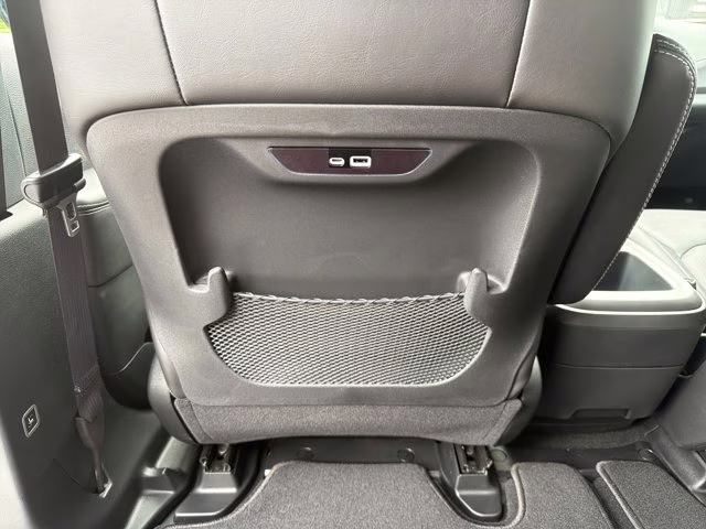 2026 Diamond Black Crystal Pearlcoat Chrysler Pacifica Select FWD Van