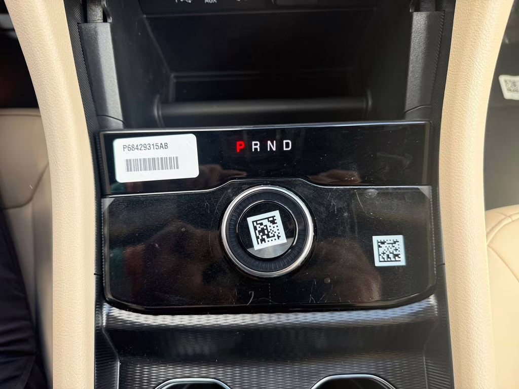 2026 Bright White Clearcoat Jeep Grand Cherokee Limited RWD SUV