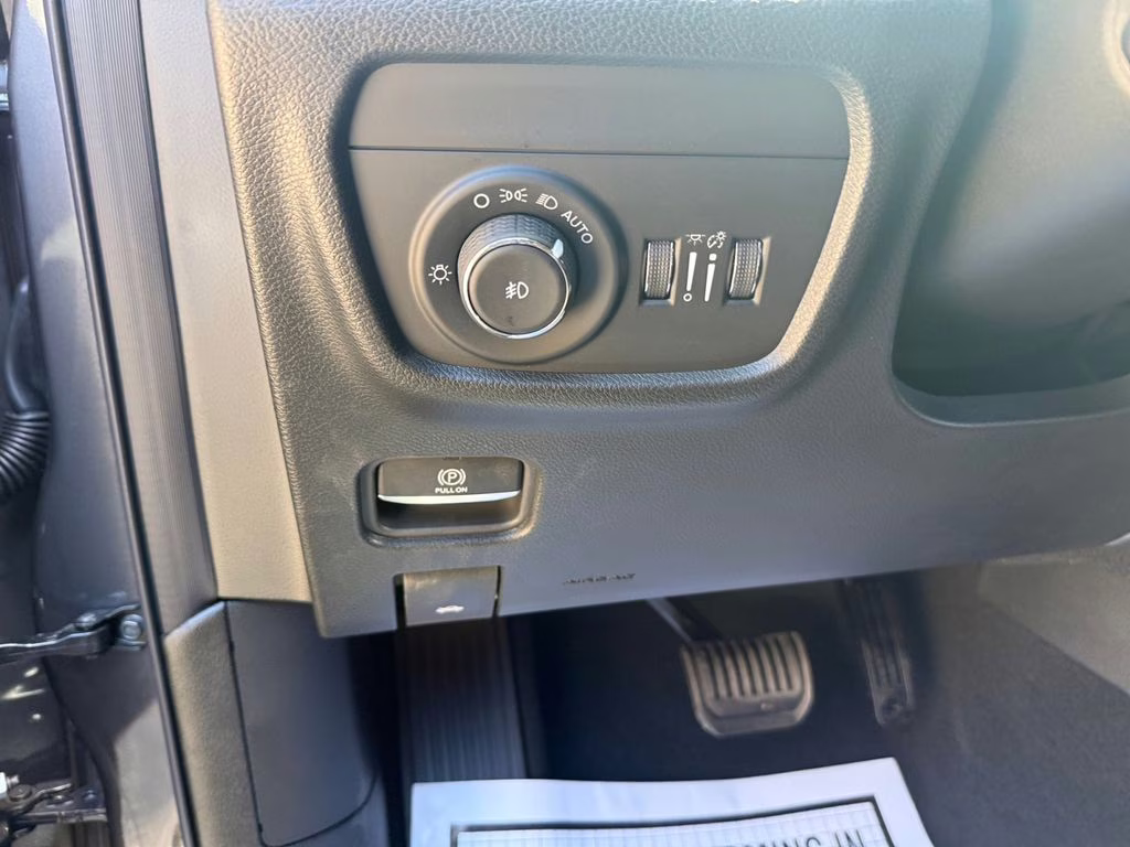 2026 Baltic Gray Metallic Clearcoat Jeep Grand Cherokee L Limited RWD SUV