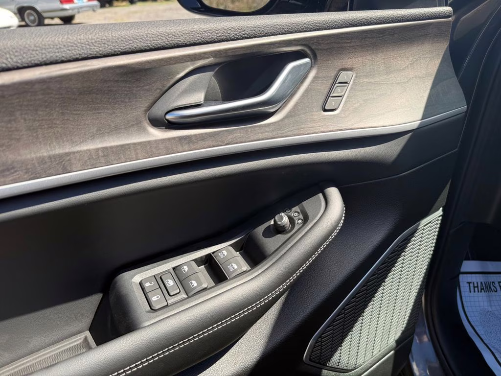 2026 Baltic Gray Metallic Clearcoat Jeep Grand Cherokee L Limited RWD SUV