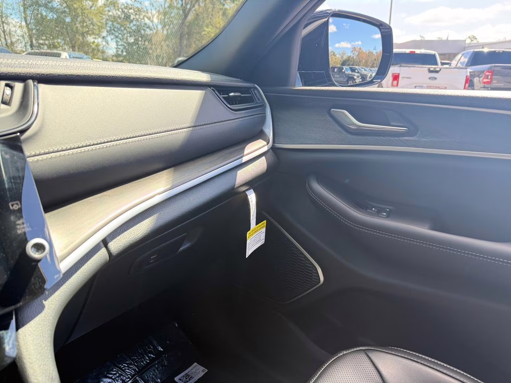 2026 Baltic Gray Metallic Clearcoat Jeep Grand Cherokee L Limited RWD SUV