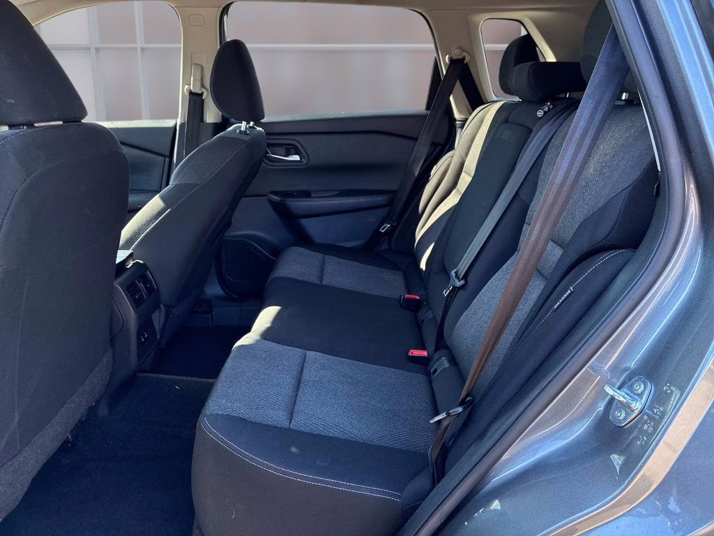 2024 Gun Metallic Nissan Rogue SV AWD SUV