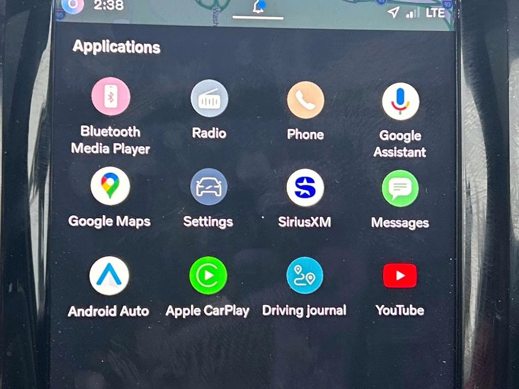 2022 Silver Volvo XC60 Recharge Plug-In Hybrid T8 R-Design AWD SUV