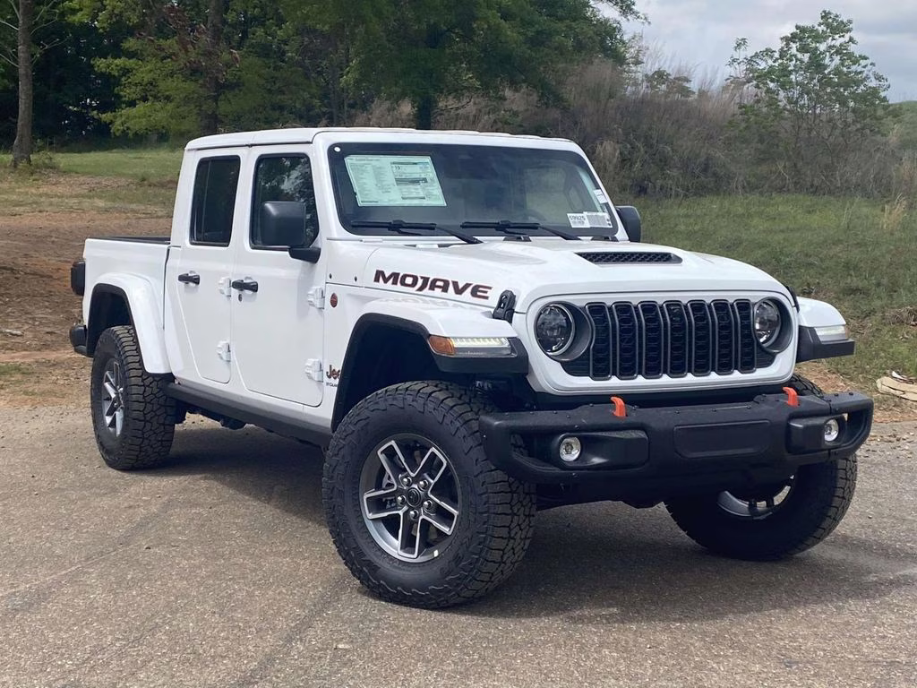 2026 Bright White Clearcoat Jeep Gladiator Mojave X 4X4 Truck