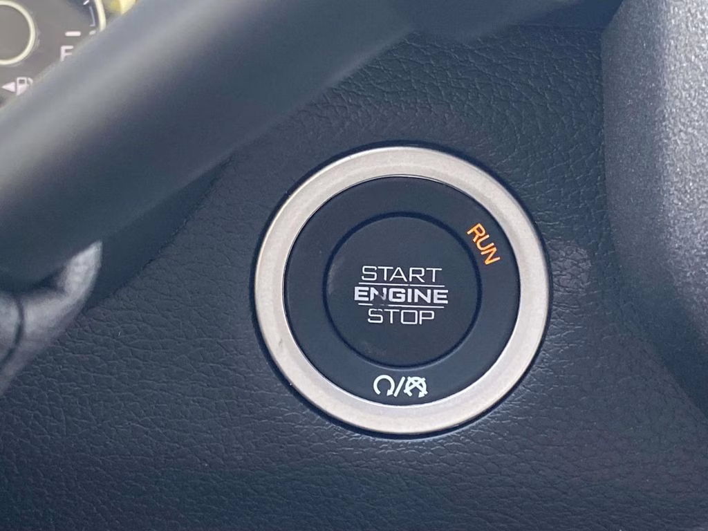 2026 Bright White Clearcoat Ram 2500 Tradesman 4X4 Truck