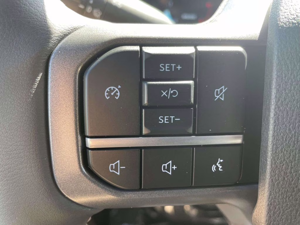 2026 Glacier Gray Metallic Tri-Coat Ford Super Duty F-250 SRW Lariat 4X4 Truck