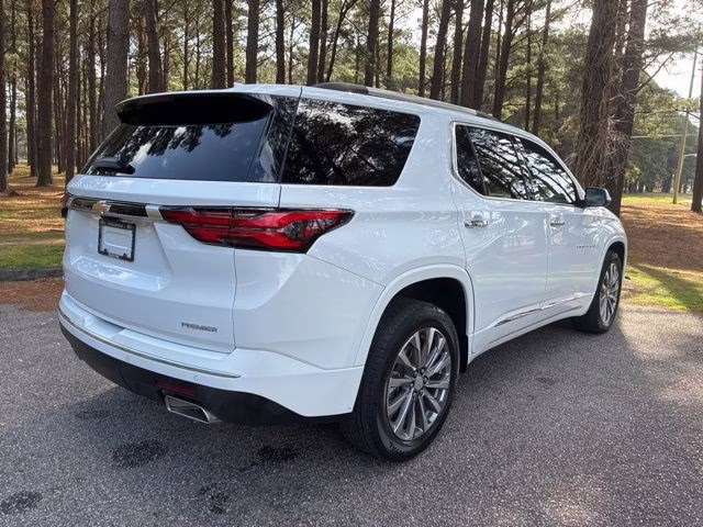 2023 Summit White Chevrolet Traverse Premier FWD SUV