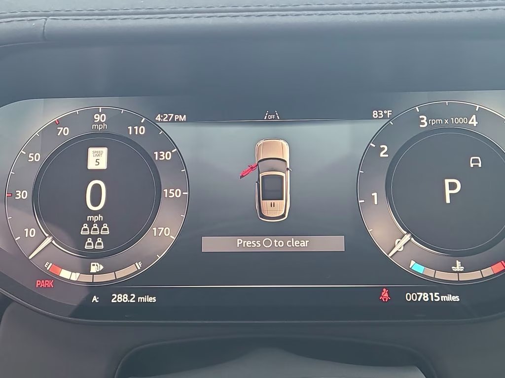 2025 Fuji White Land Rover Range Rover SE AWD SUV