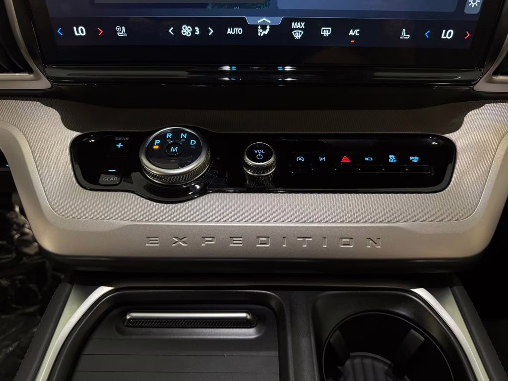 2026 Black Metallic Ford Expedition Max Active RWD SUV