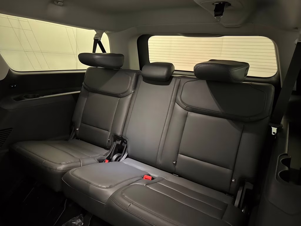 2026 Agate Black Metallic Ford Expedition Max Active RWD SUV