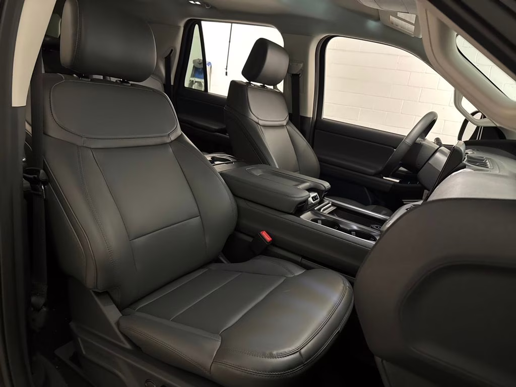 2026 Agate Black Metallic Ford Expedition Max Active RWD SUV