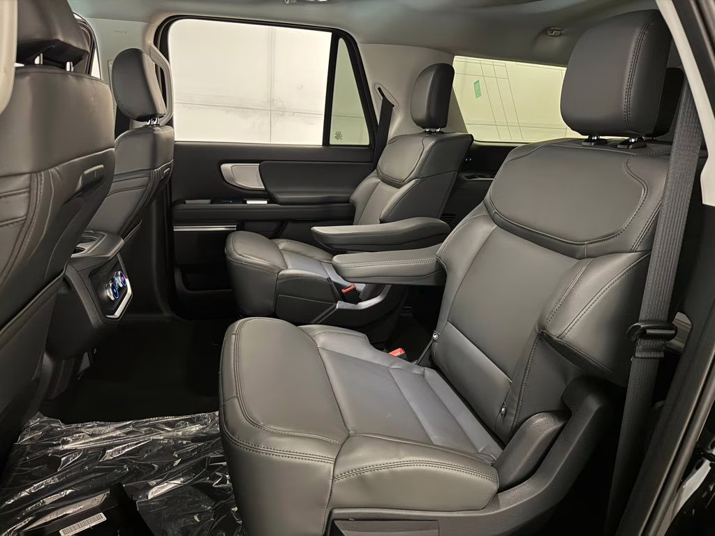 2026 Black Metallic Ford Expedition Max Active RWD SUV