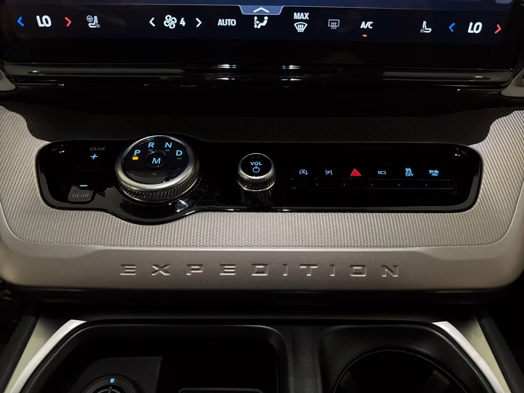 2026 Agate Black Metallic Ford Expedition Max Active RWD SUV