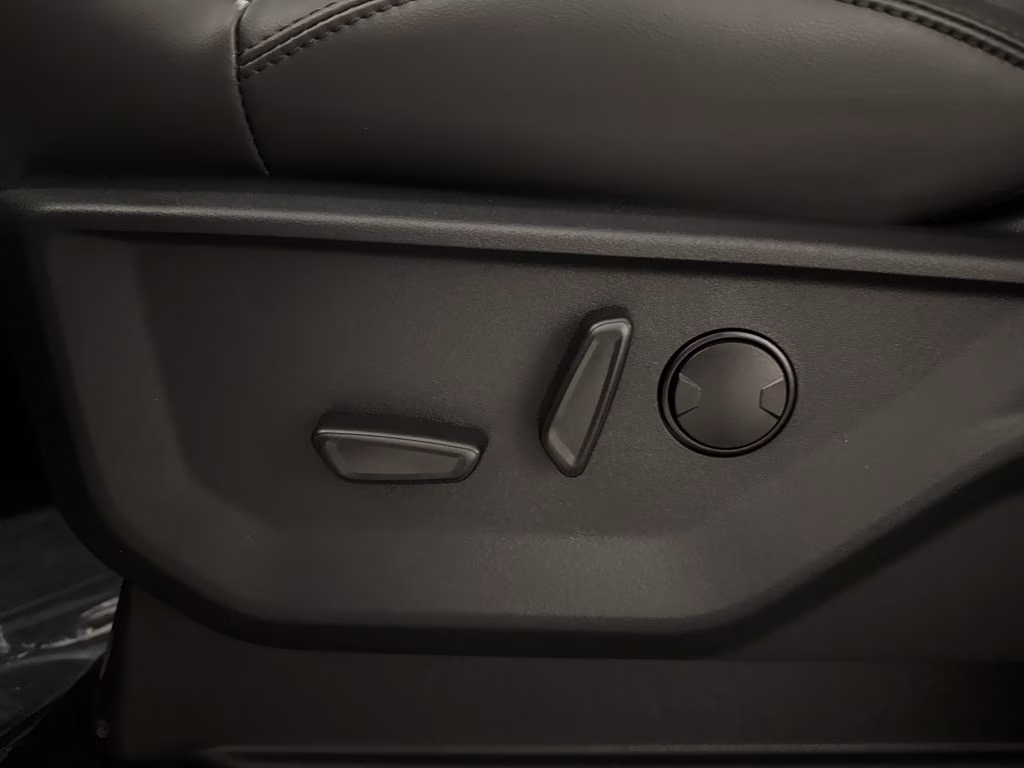 2026 Agate Black Metallic Ford Expedition Max Active RWD SUV
