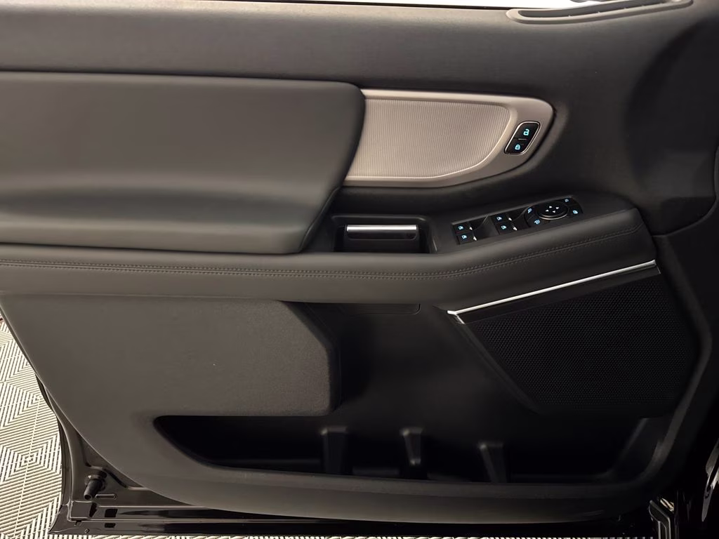 2026 Agate Black Metallic Ford Expedition Max Active RWD SUV