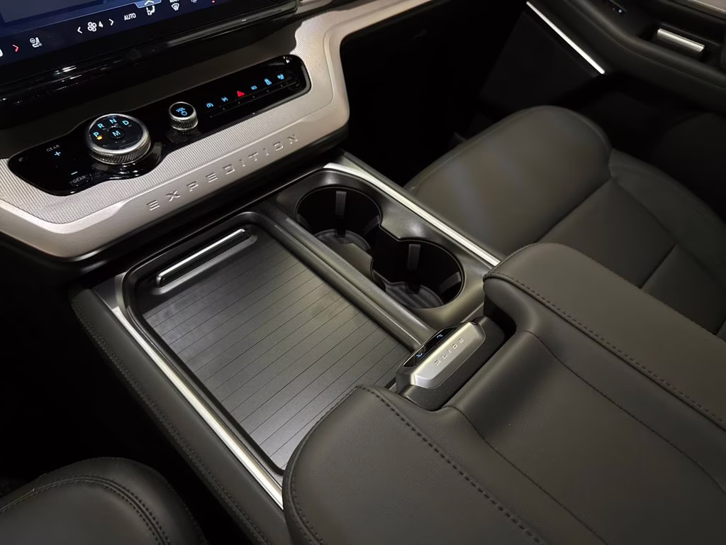 2026 Agate Black Metallic Ford Expedition Max Active RWD SUV