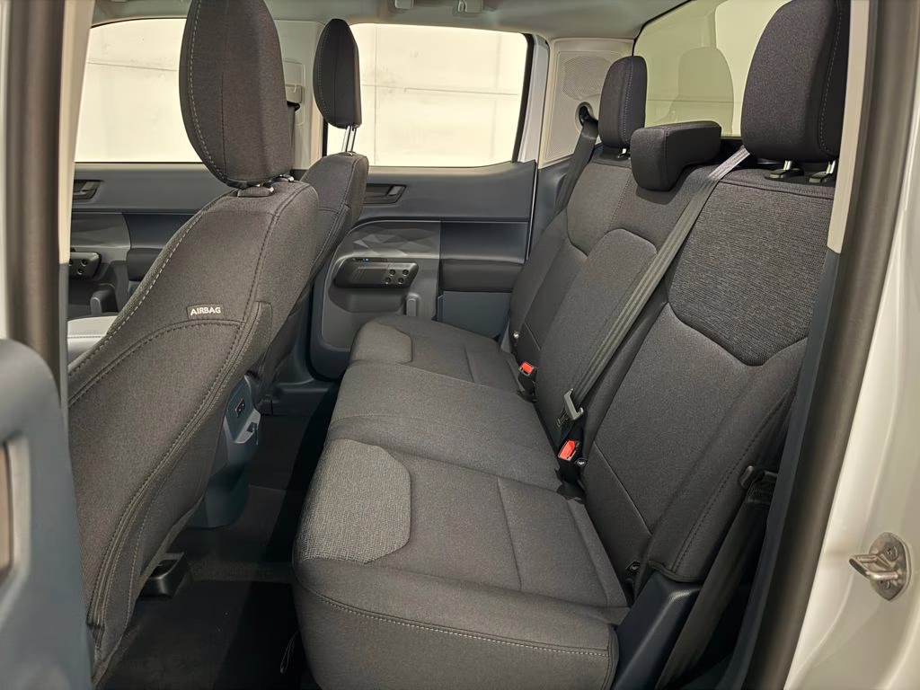 2026 Oxford White Ford Maverick XL AWD Truck