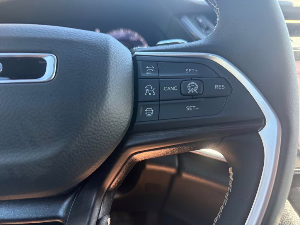 2026 Steel Blue Jeep Grand Cherokee Limited 4X4 SUV