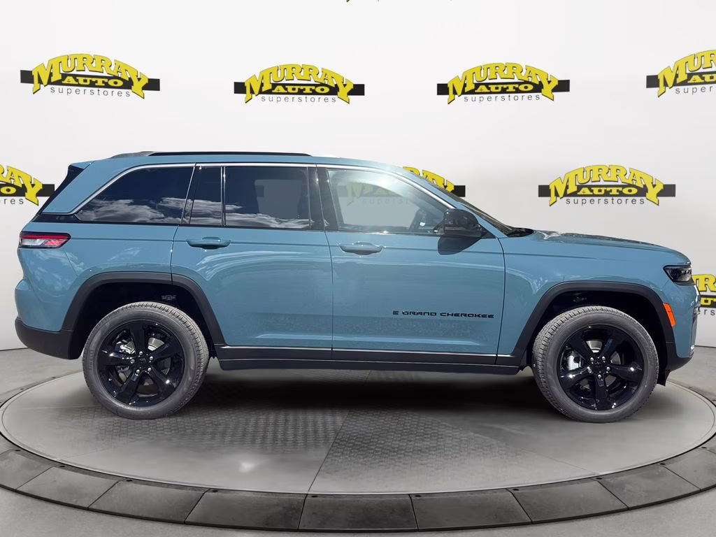 2026 Steel Blue Jeep Grand Cherokee Limited 4X4 SUV