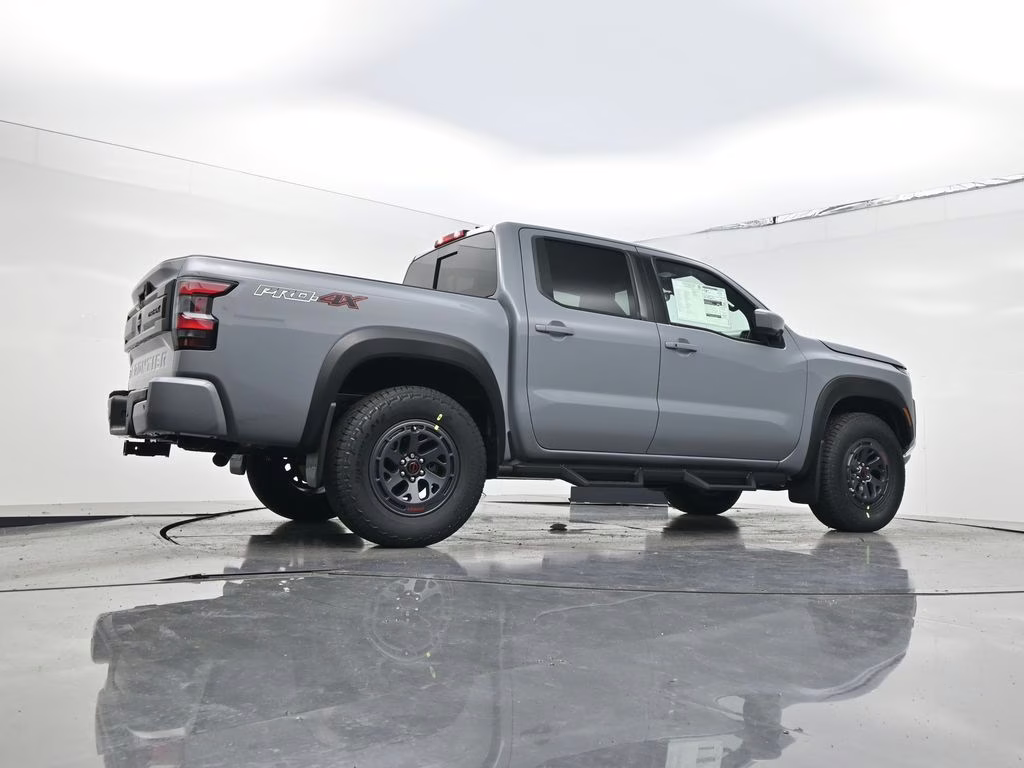 2026 Boulder Gray Pearl Nissan Frontier PRO-4X 4X4 Truck