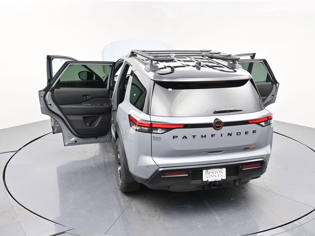 2026 Boulder Gray/Super Black Nissan Pathfinder Rock Creek 4X4 SUV