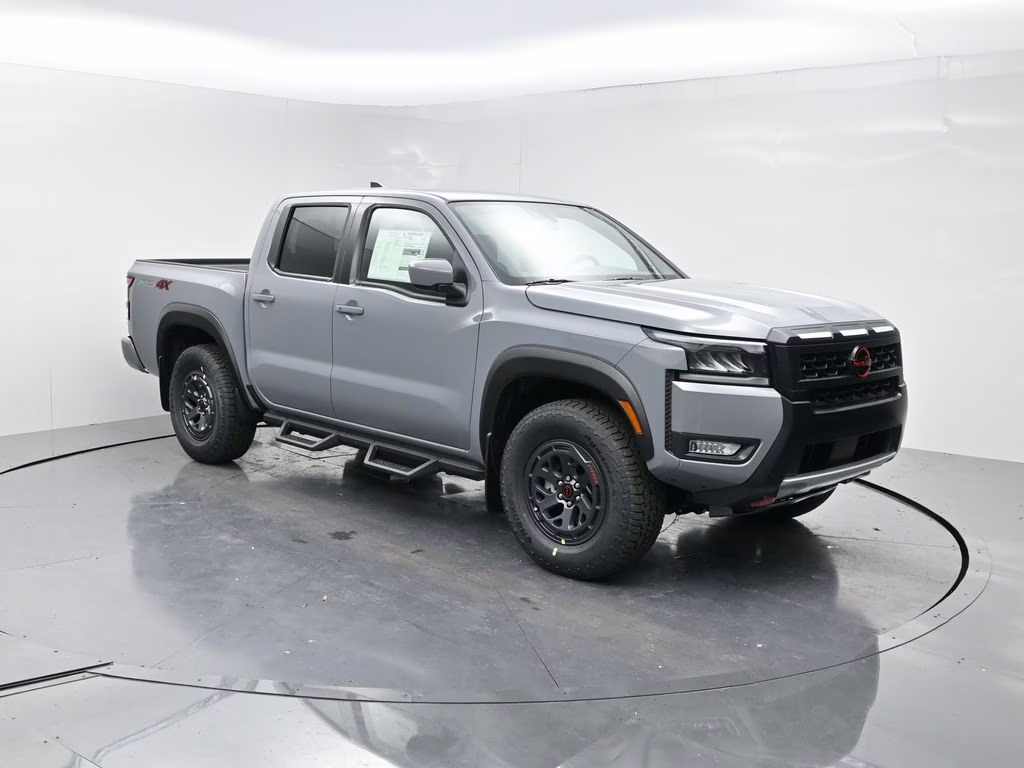 2026 Boulder Gray Pearl Nissan Frontier PRO-4X 4X4 Truck