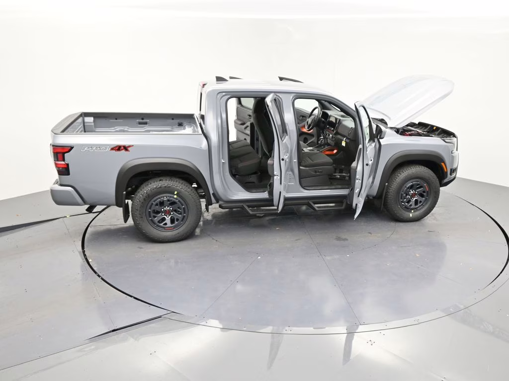 2026 Boulder Gray Pearl Nissan Frontier PRO-4X 4X4 Truck