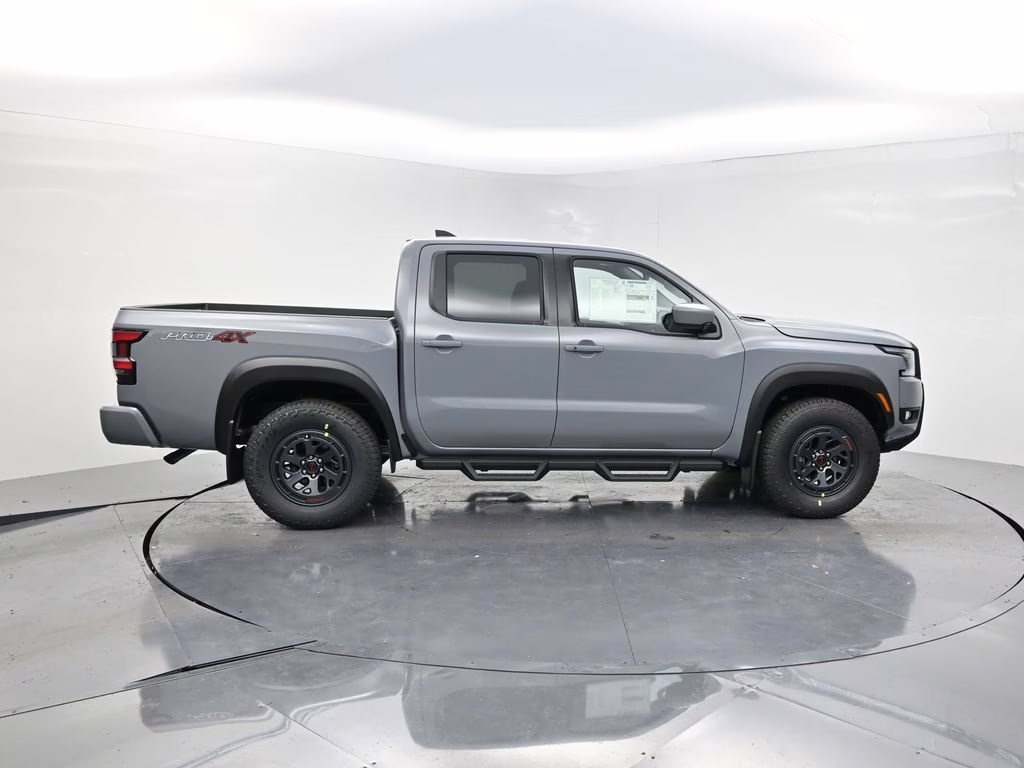 2026 Boulder Gray Pearl Nissan Frontier PRO-4X 4X4 Truck