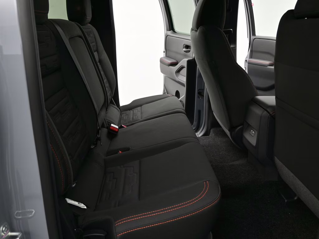 2026 Boulder Gray Pearl Nissan Frontier PRO-4X 4X4 Truck