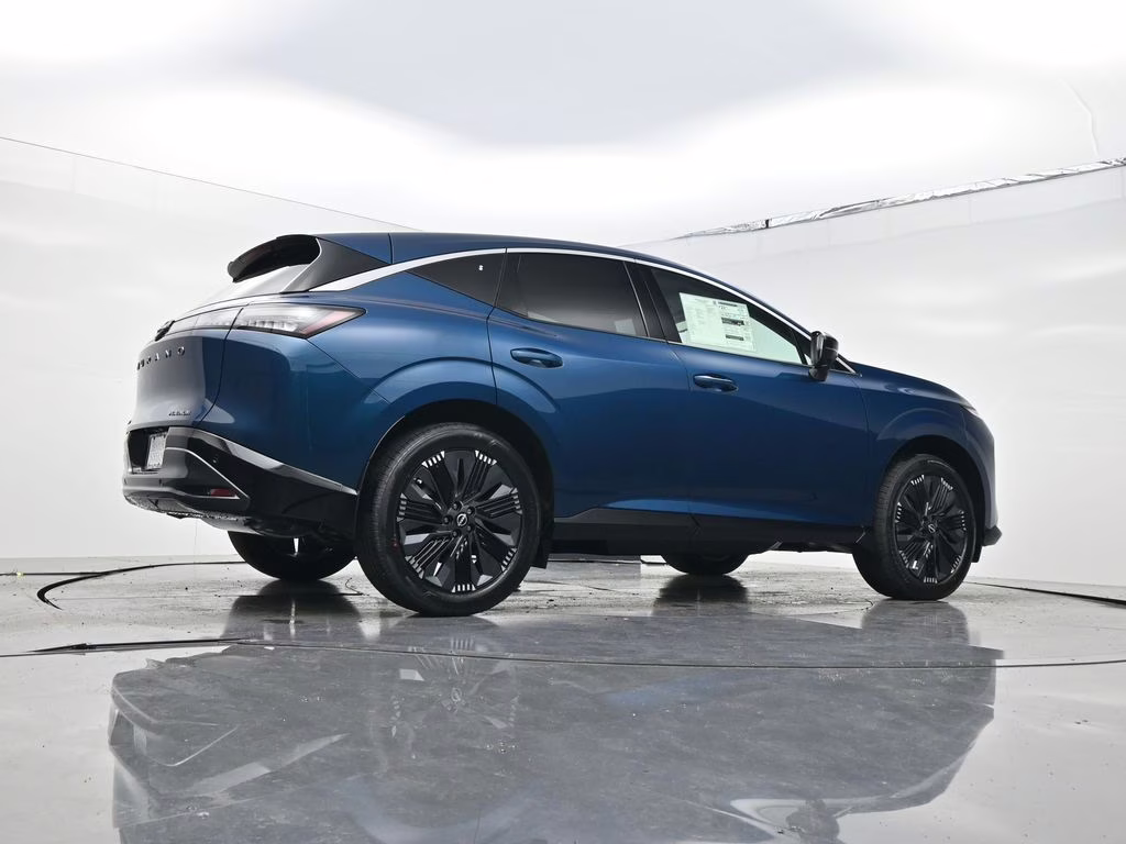 2026 Aurora Blue Pearl Metallic Nissan Murano Platinum AWD SUV