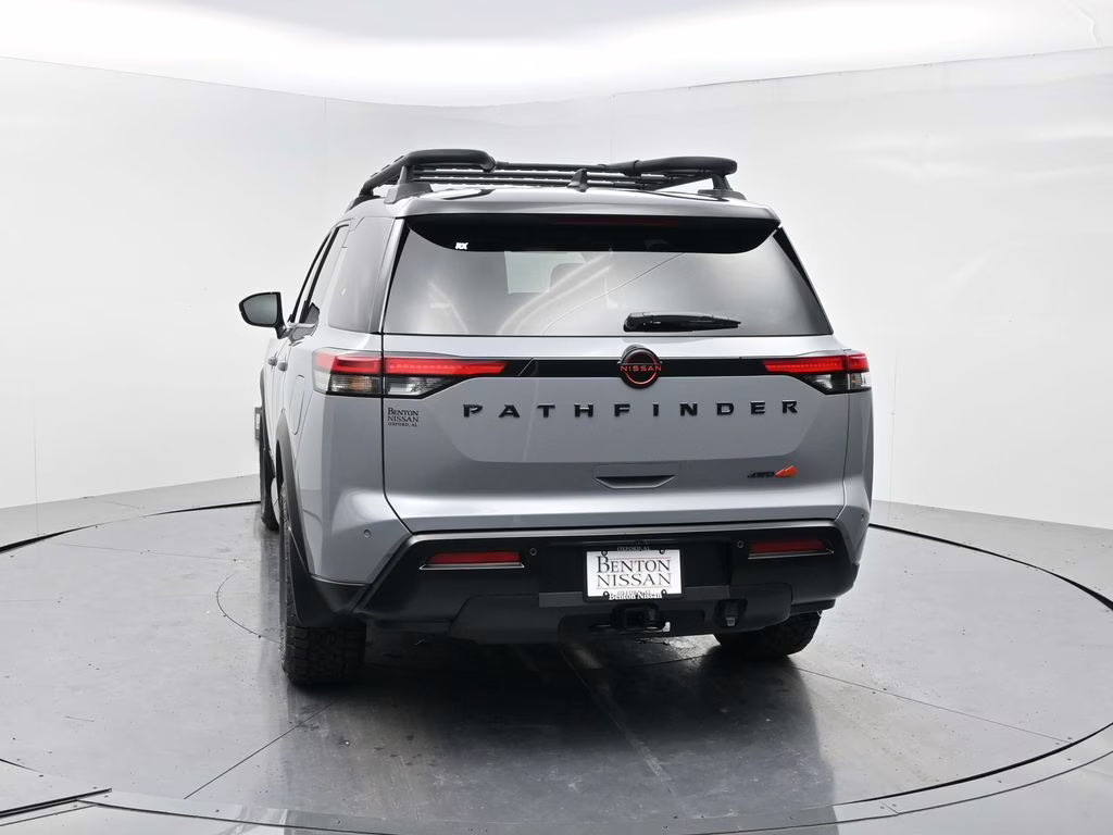 2026 Boulder Gray/Super Black Nissan Pathfinder Rock Creek 4X4 SUV