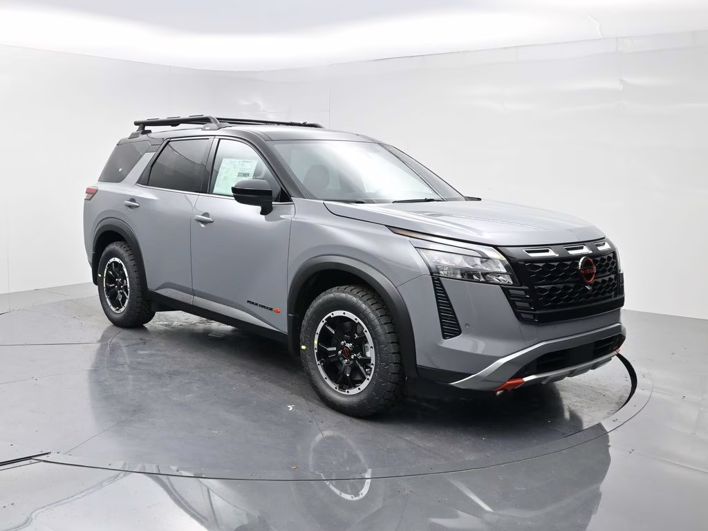 2026 Boulder Gray/Super Black Nissan Pathfinder Rock Creek 4X4 SUV