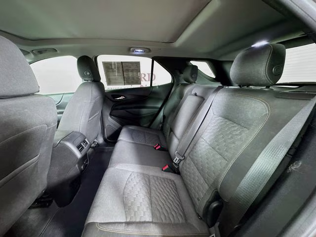2018 Pepperdust Metallic Chevrolet Equinox LT FWD SUV