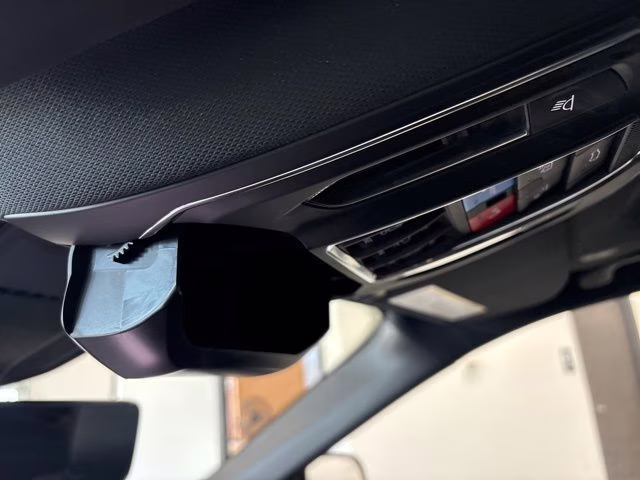 2026 '41 Jeep Cherokee Overland 4X4 SUV