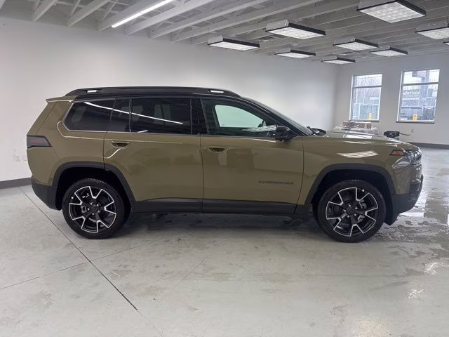 2026 '41 Jeep Cherokee Overland 4X4 SUV