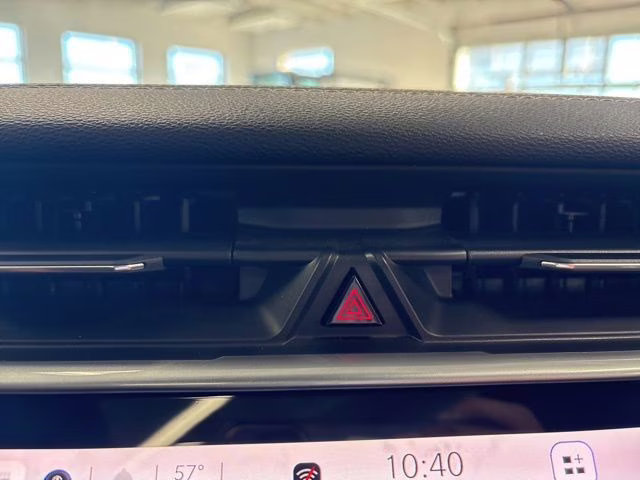 2026 '41 Jeep Cherokee Overland 4X4 SUV