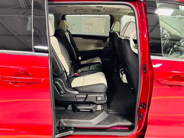 2026 Radiant Red Metallic II Honda Odyssey Elite FWD Van